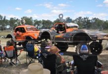 Dirt flies high for Mud Buggies