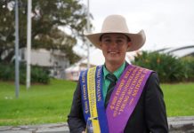 Justin wins gavel battle